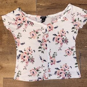 Ribbed floral white blouse